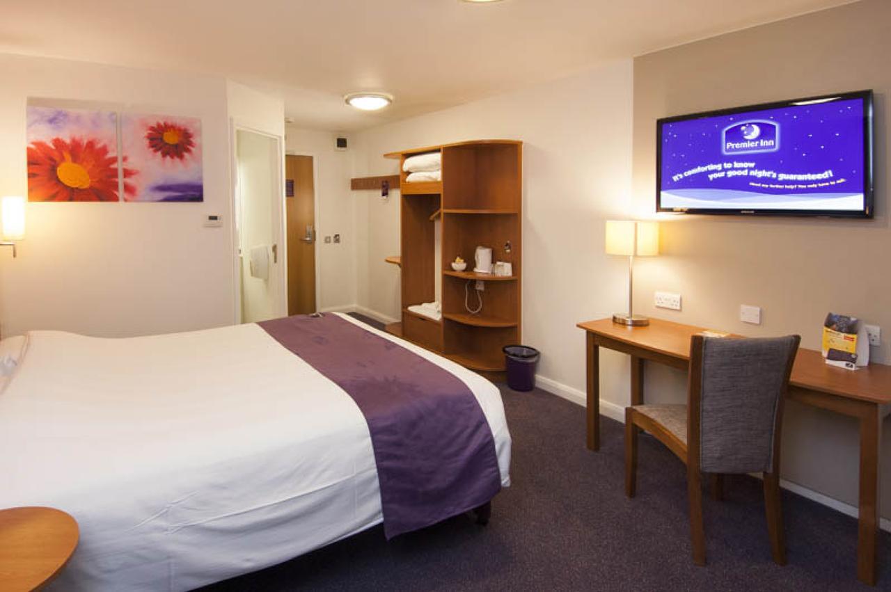 Premier Inn South Mimms/Potters Bar מראה חיצוני תמונה