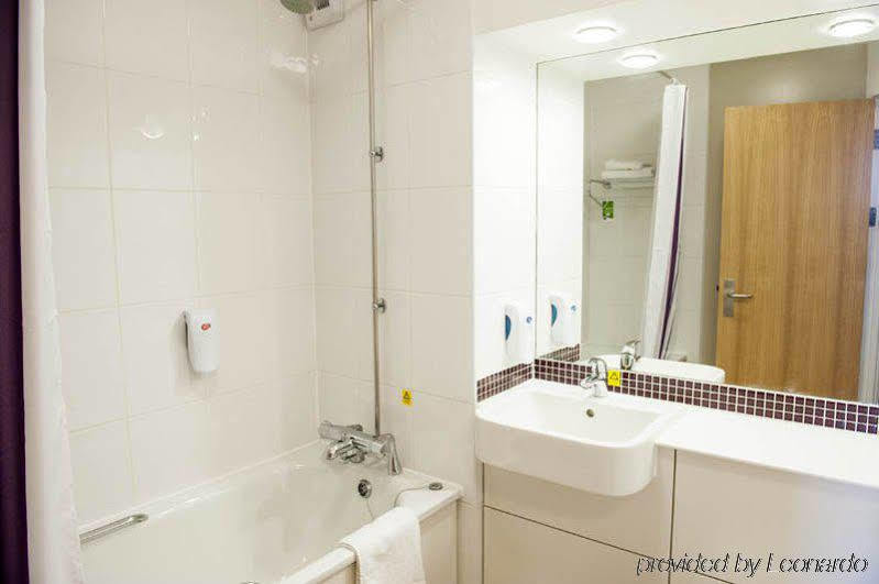Premier Inn South Mimms/Potters Bar מראה חיצוני תמונה