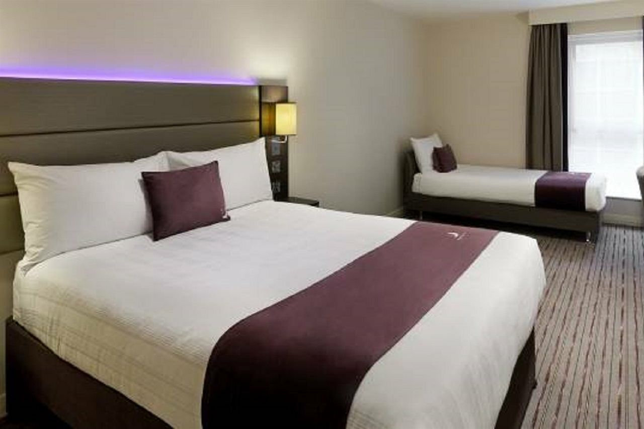 Premier Inn South Mimms/Potters Bar מראה חיצוני תמונה